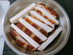 食补佳品芋头扣肉的做法