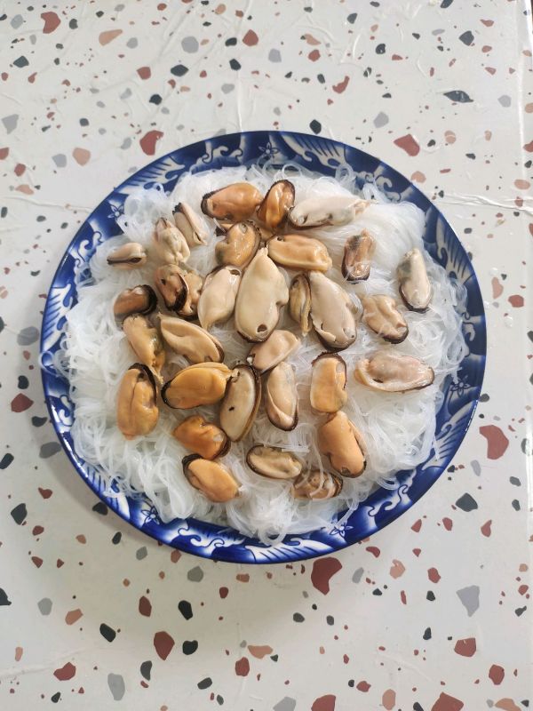 蒜蓉粉丝蒸智利贻贝