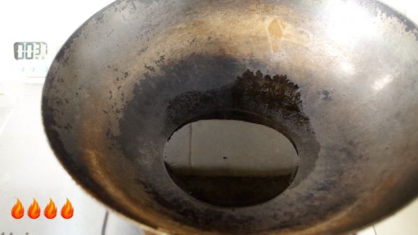 先炒莴笋还是炒肉