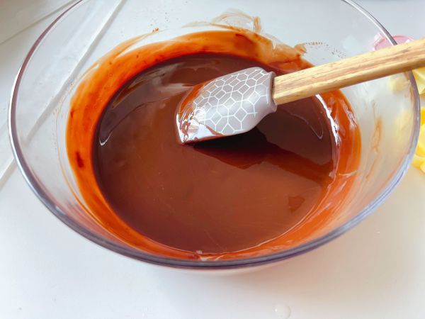 卡通布朗尼蛋糕