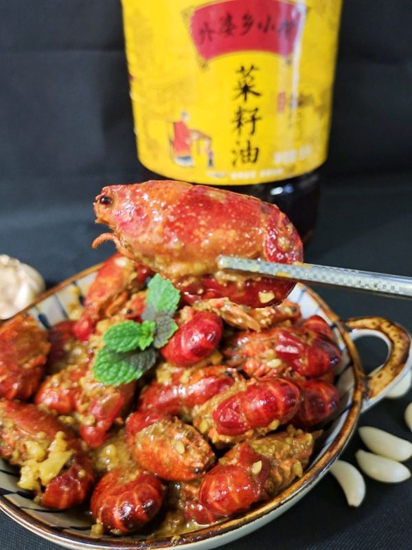 蒜蓉咖喱小龙虾