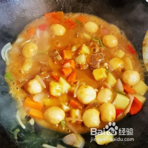 食补佳品鱼蛋土豆咖喱拌饭