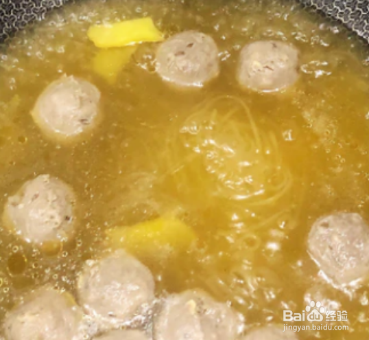 特色美食—潮汕牛肉丸粉丝汤