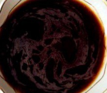 餐桌上必备的宴客菜 油焖大虾