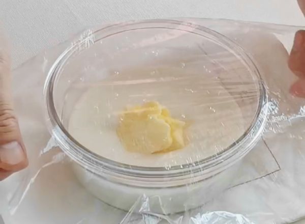 芝士咖啡巧脆珠冰皮月饼