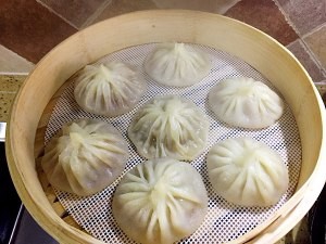 家庭版灌汤小笼包怎么做详细教程图解~