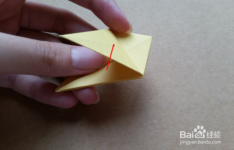 手工折纸之如何折千纸鹤