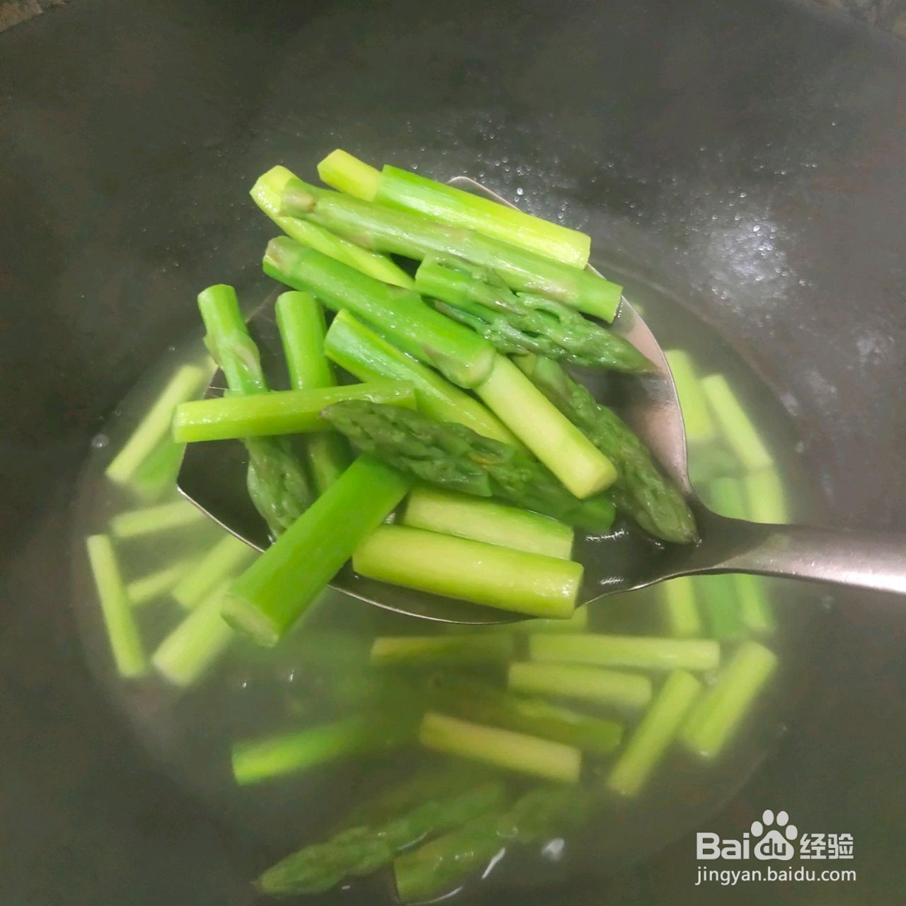 黄油香煎培根卷芦笋