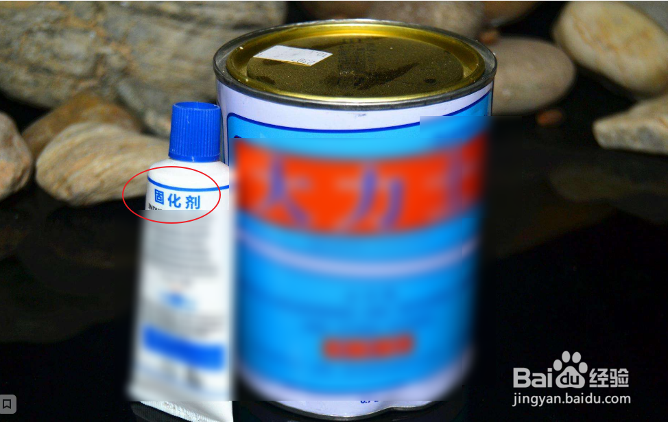 怎样把插座粘到瓷砖上?