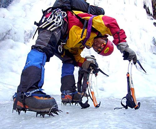 怎样攀冰:在冰瀑上欢舞华尔兹