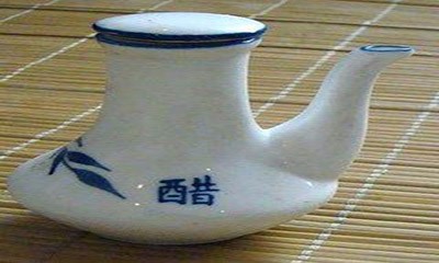 杯子等餐具上面的茶垢或者咖啡印记怎么去除~