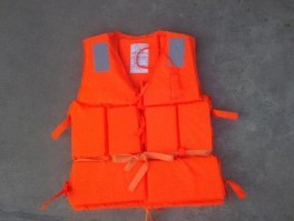 夏天准备漂流要准备带什么装备