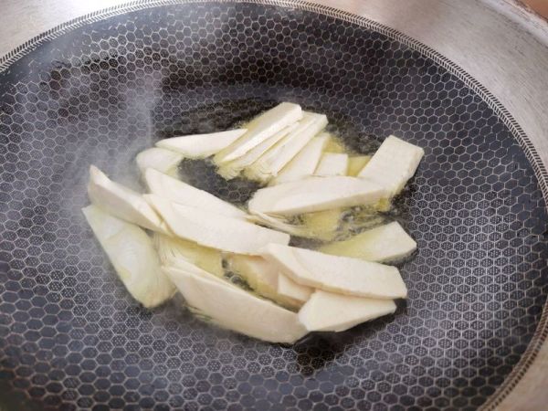 冬笋萝卜炒荠菜