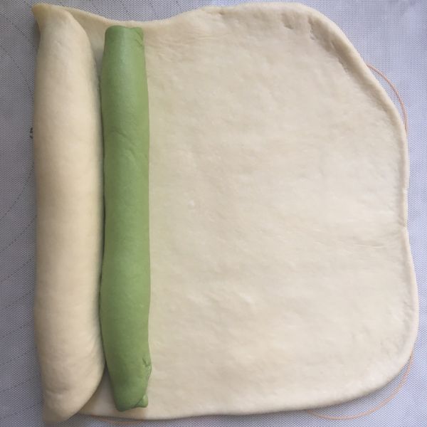 淡奶油双色面包