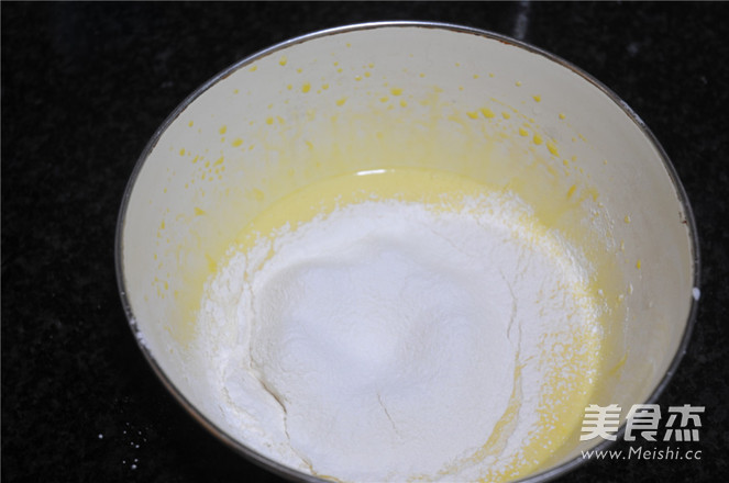 电饭锅版戚风蛋糕