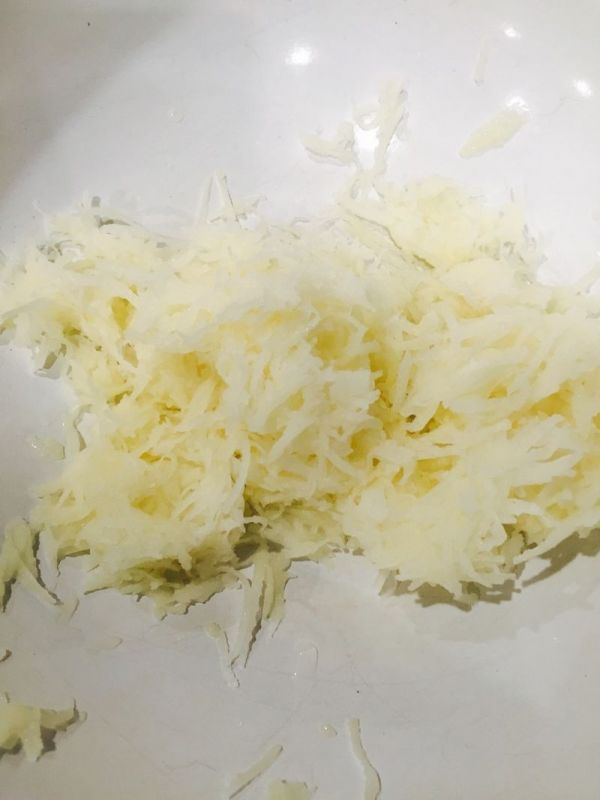 三文鱼培根土豆塔