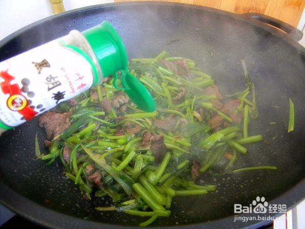 羊肉炒茼蒿的做法