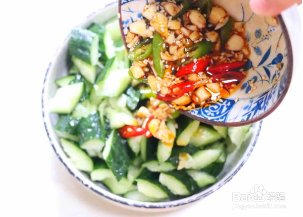 如何做好吃的凉拌黄瓜？