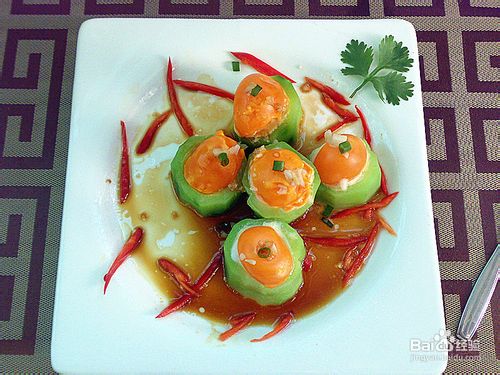咸蛋黄蒸丝瓜