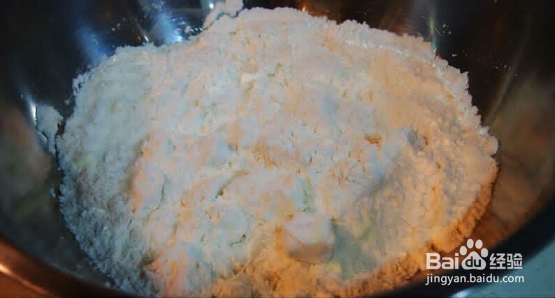 牛角面包的做法（不用自己揉面粉哦）