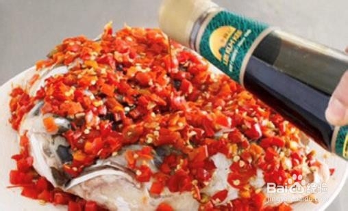 自制家庭版剁椒鱼头这样做才好吃你喜欢吗