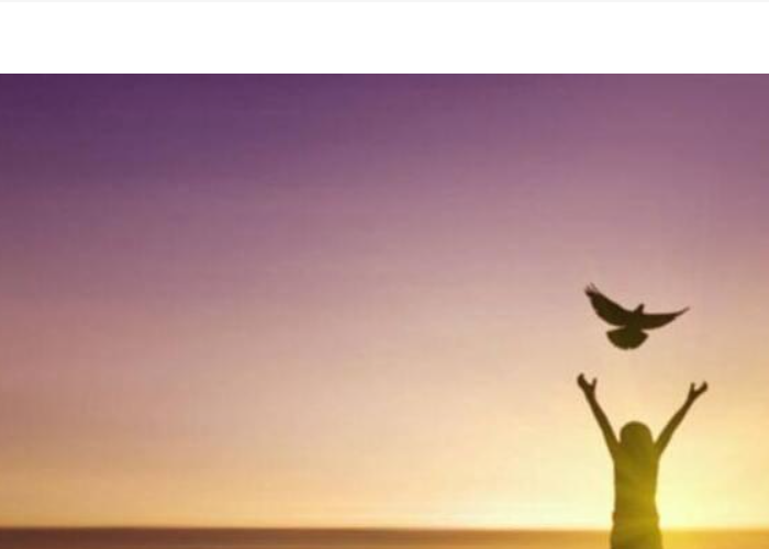 现实总是残酷的前面一句