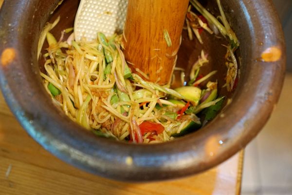 泰式青芒果沙拉