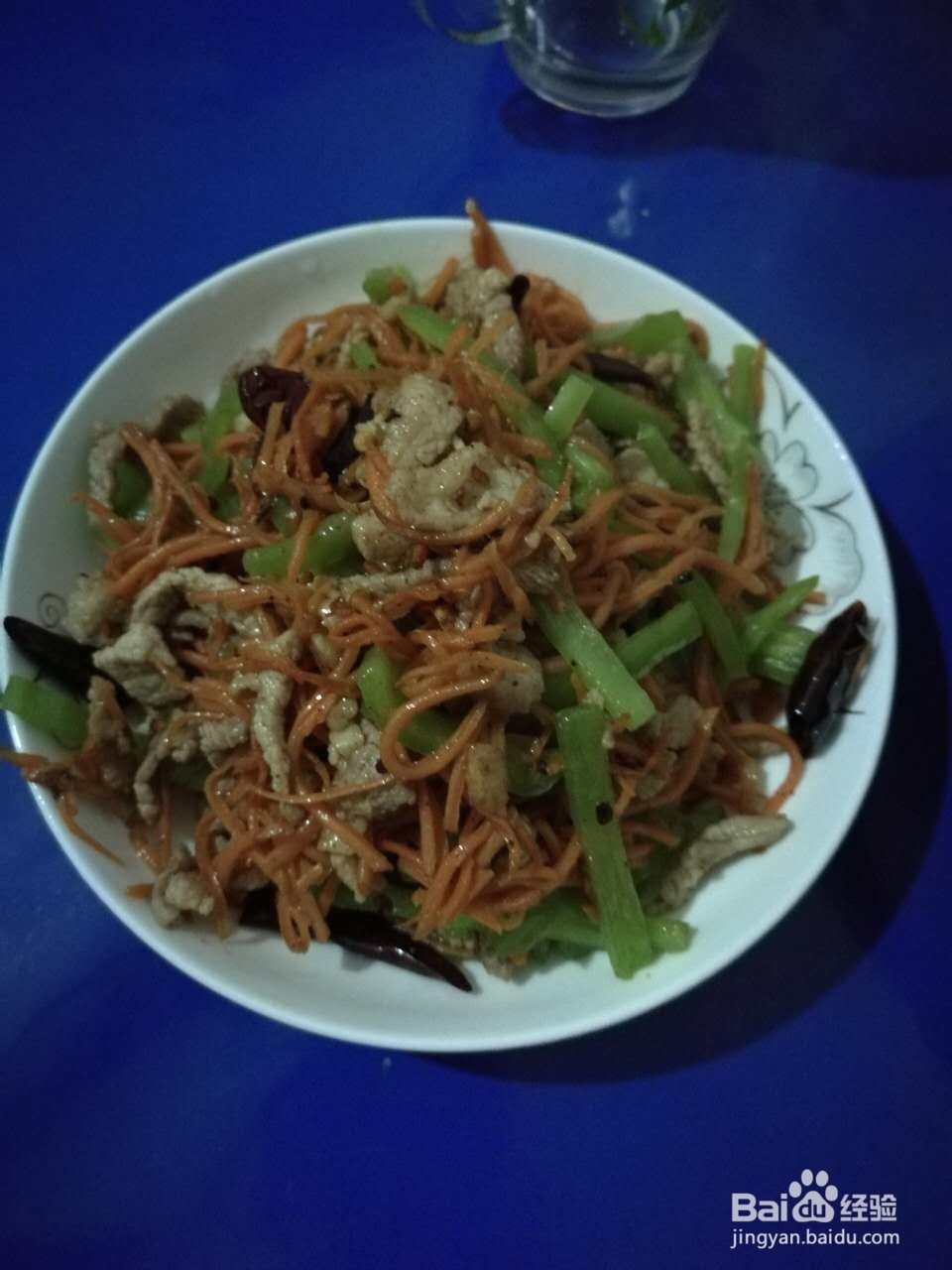 青辣椒胡萝卜炒肉丝