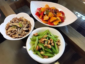 菠萝咕咾肉怎么做