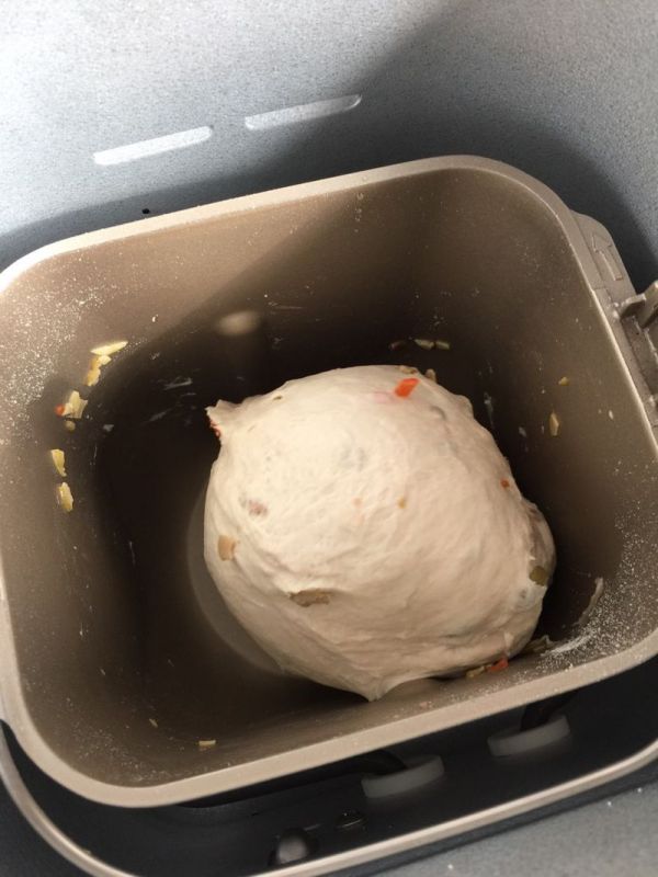 橄榄全麦素面包