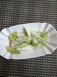 腌咸了的肘子怎么吃呢