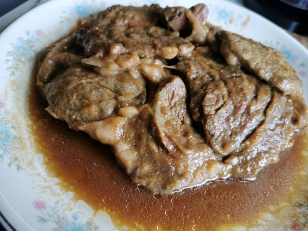 辣白菜烤牛肉拌饭