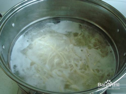 西红柿鸡蛋捞面