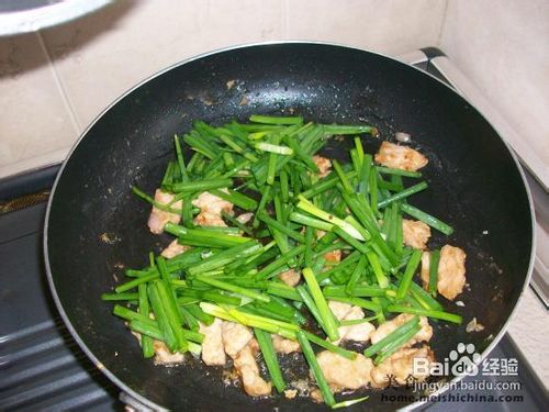 家常菜肴猪肉炒葱