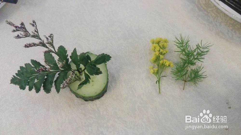 餐盘花艺设计 餐盘上的花艺DIY