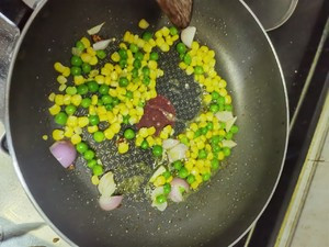 芝士牛扒焗饭的做法