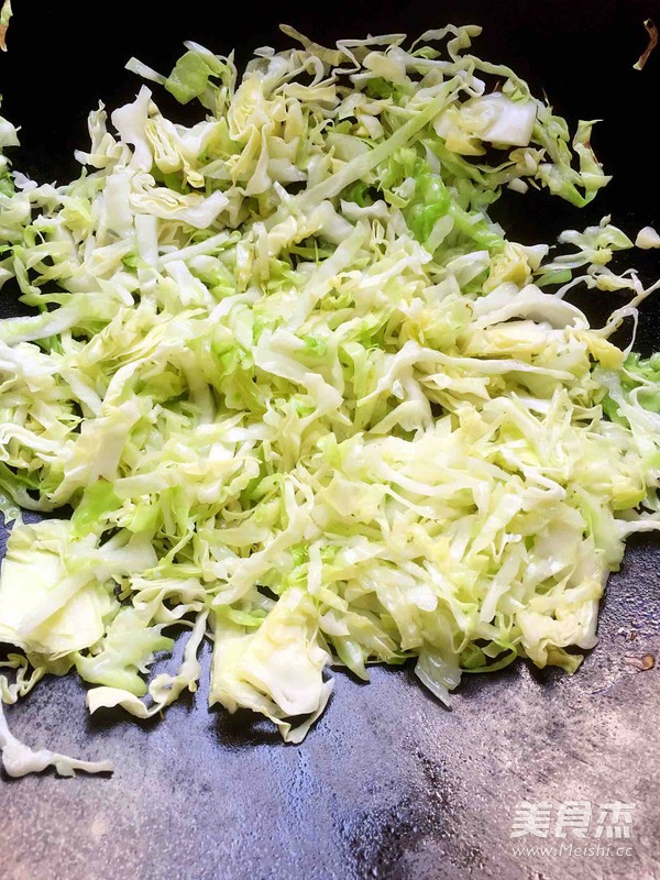 清炒圆包菜的做法