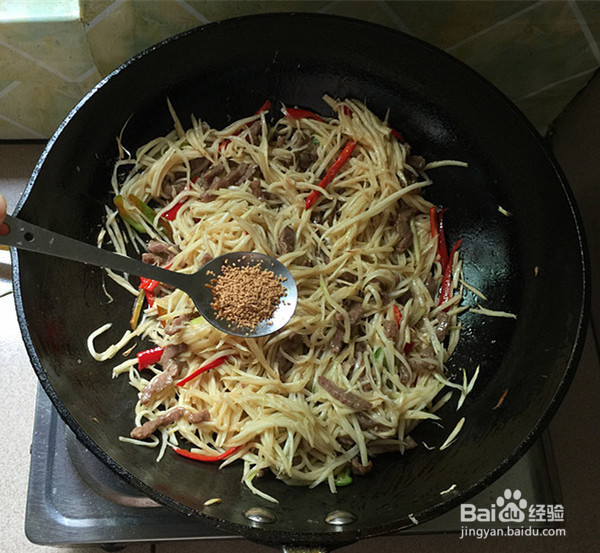 茭白炒牛肉丝的制作方法