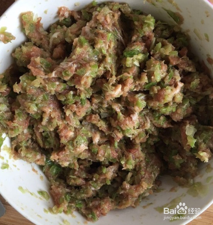牛肉饺子怎么调馅好吃