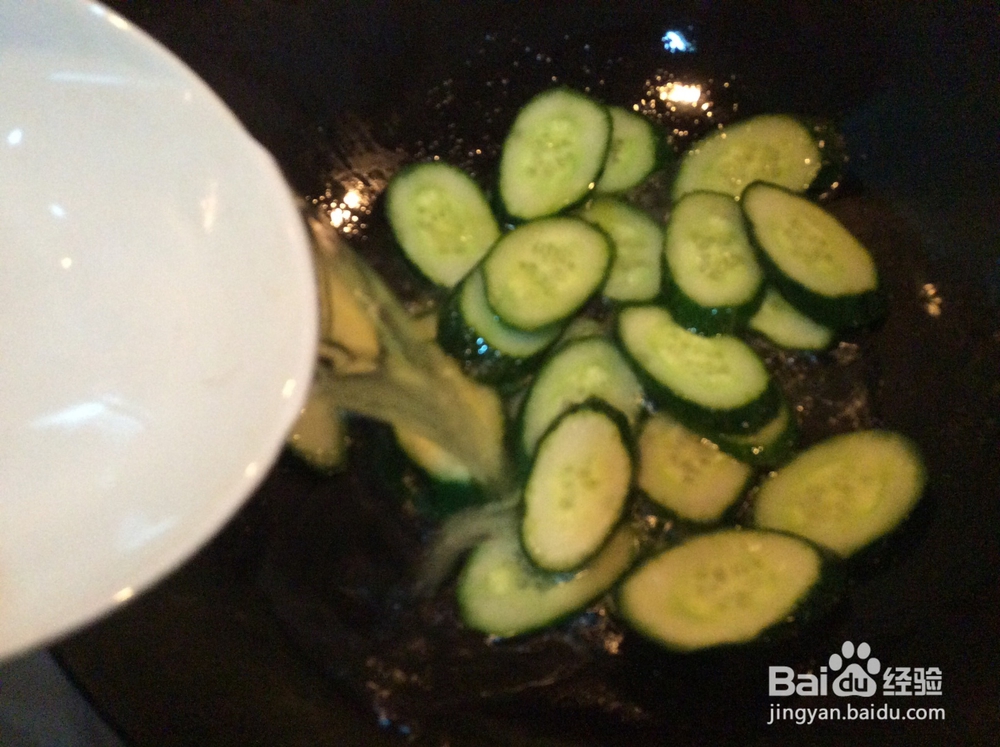 鸡胸肉的做法_黄瓜鸡片汤