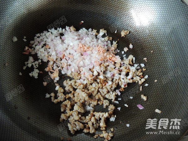 洋葱培根土豆饼