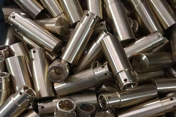 S45C和45＃只是标准不同吗？所含元素一样吗