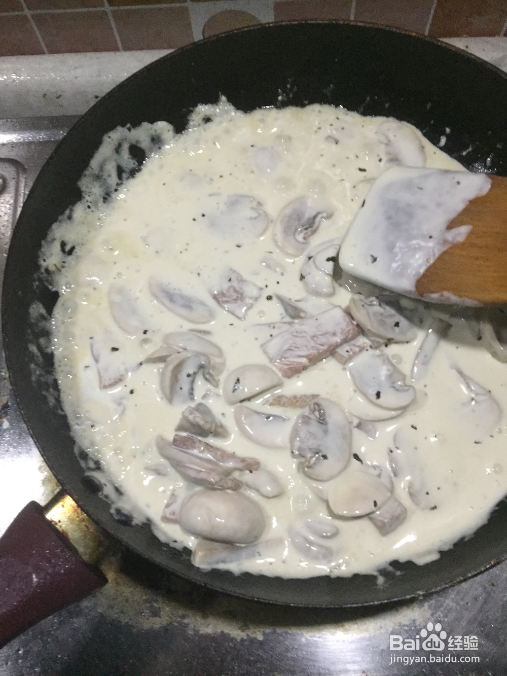 丧失自制力的奶油蘑菇意大利面