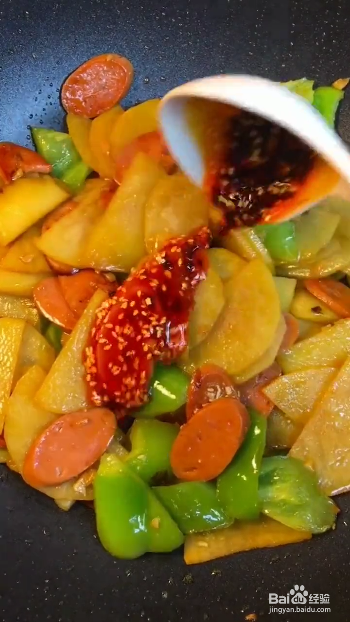 如何在家做出好吃下饭的干锅土豆片？