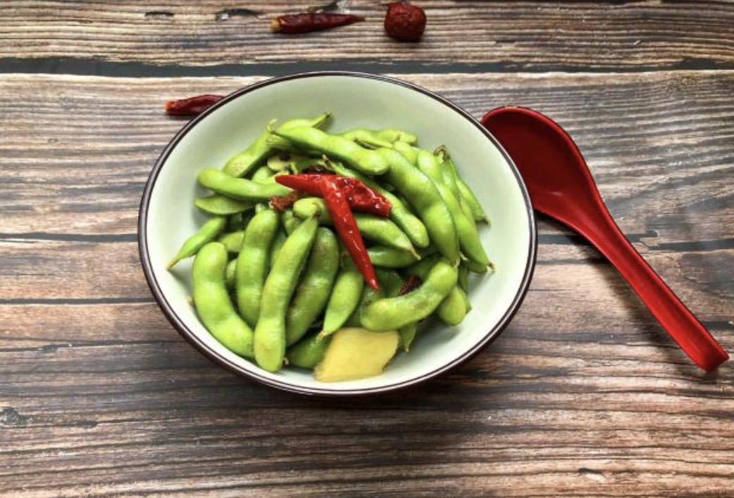 毛豆可以用盐水泡一晚吗