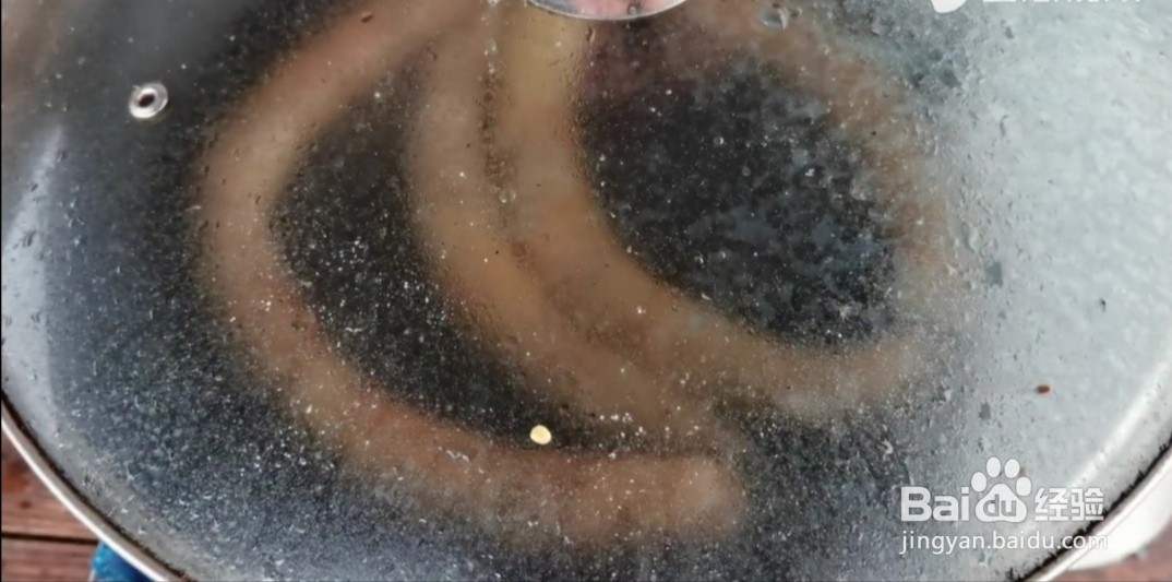 香肠起白霉了怎么处理