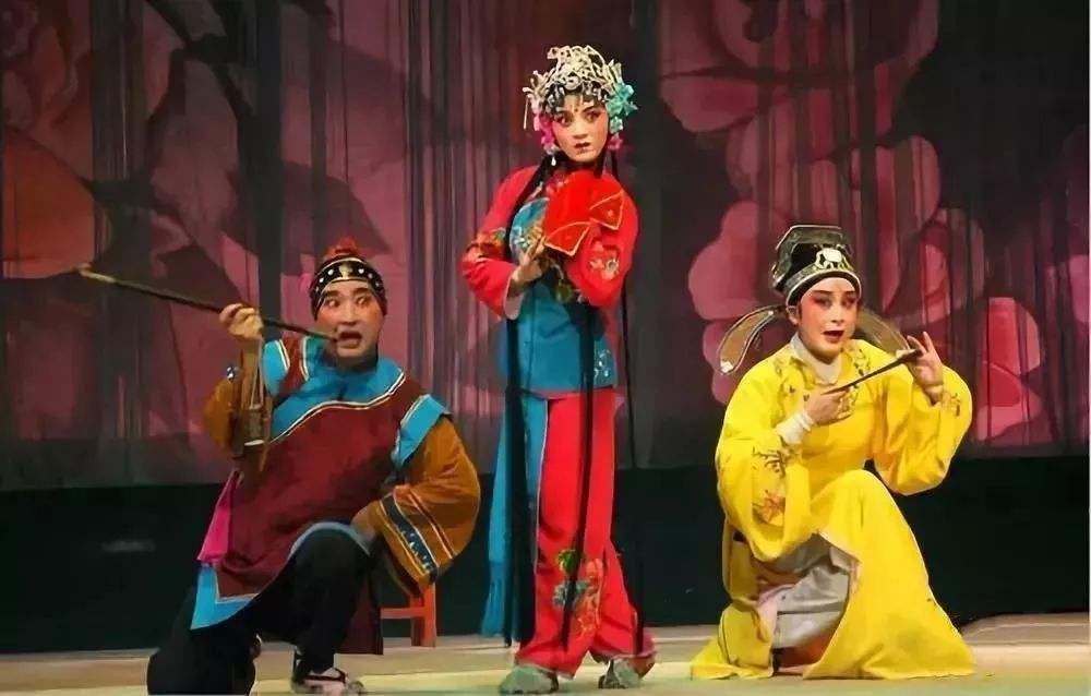 京剧《拾玉镯》观后感150字