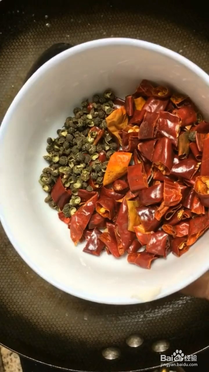 如何制作香喷喷辣子鸡