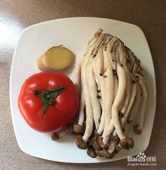 海鲜菇煮狭鳕鱼柳