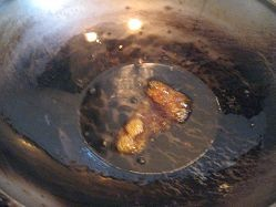 美食辣小鸭中麻辣鸭掌的制作方法